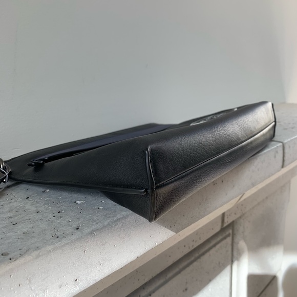 Star Wars X Coach Carryall Pouch With Patches - Picture 5 of 7